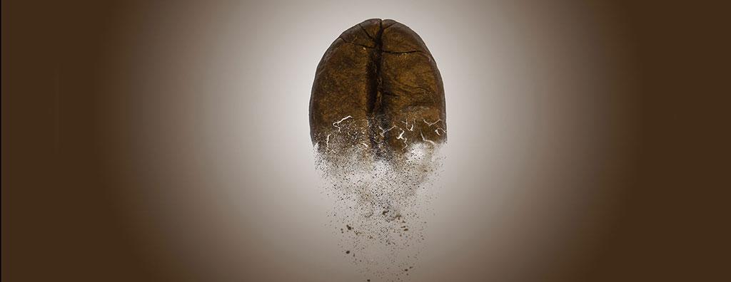 将咖啡渣变成高级护肤产品。升级改造咖啡，制成可持续的全新卓效美容成分